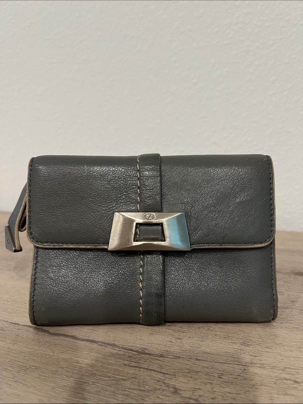 Vintage Gray Leather Fold-Over Wallet with Silver Hardware - Gray